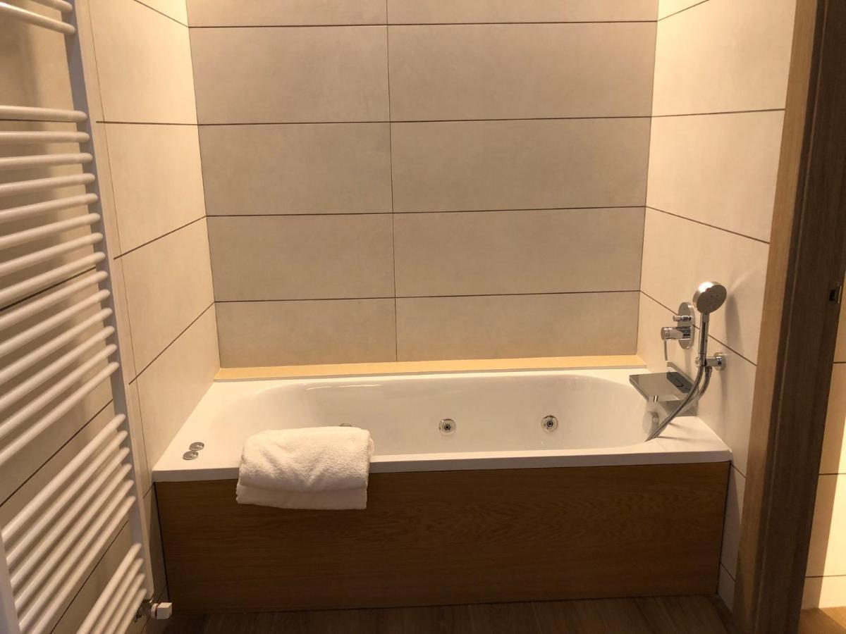 Hotel Monte Perdido Бьельса Экстерьер фото